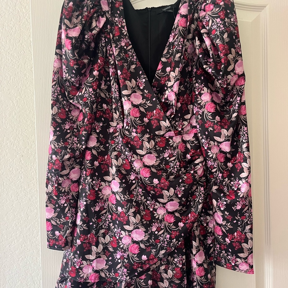 Forever 21 Pink and Black Floral Dress